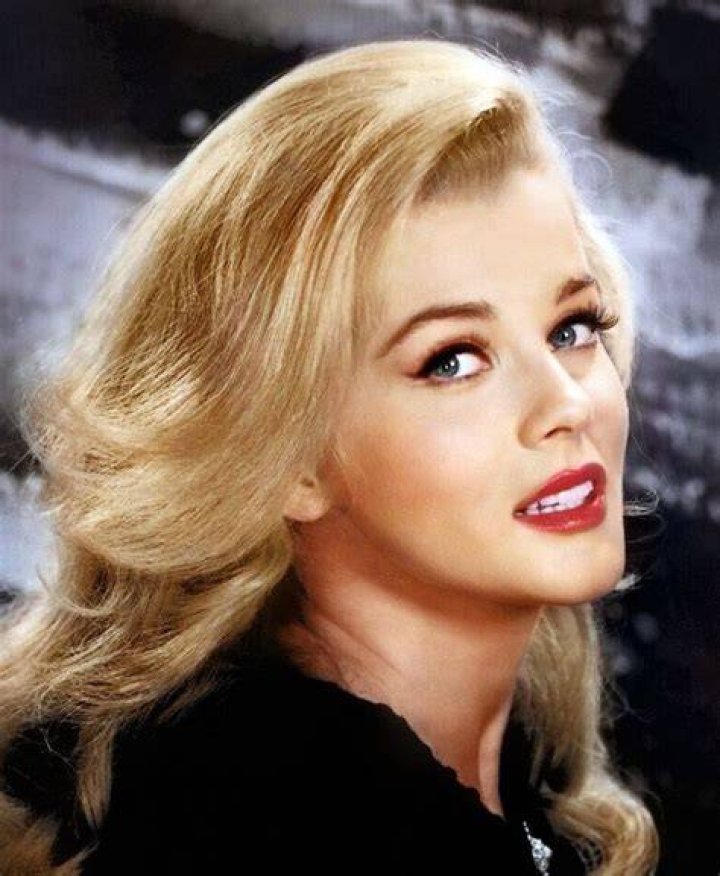 60s Actors and Actresses: A Glimpse into Hollywood's Golden Era