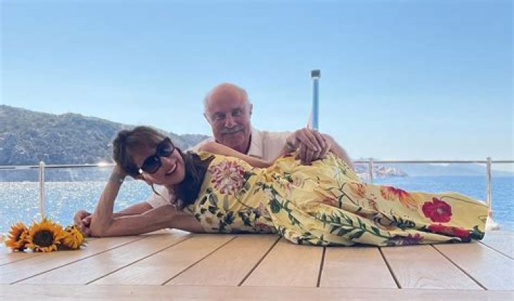 Dr. Phil Married: An In-Depth Look at His Personal Life and Career