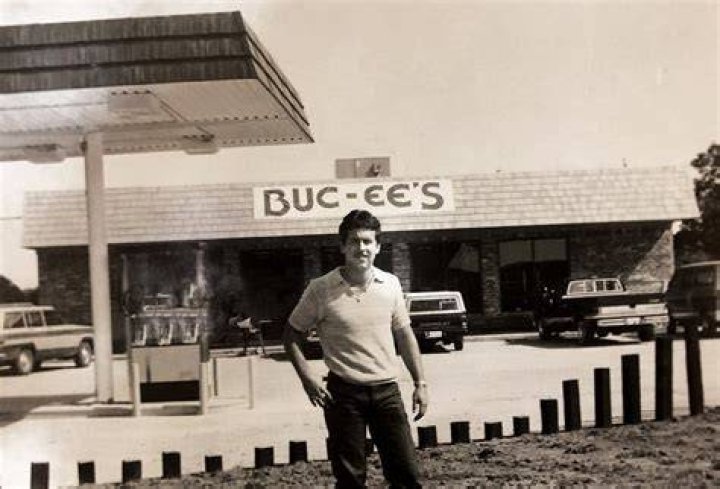 Explore Buc-ee's Net Worth: The Story of a Texas Fortune