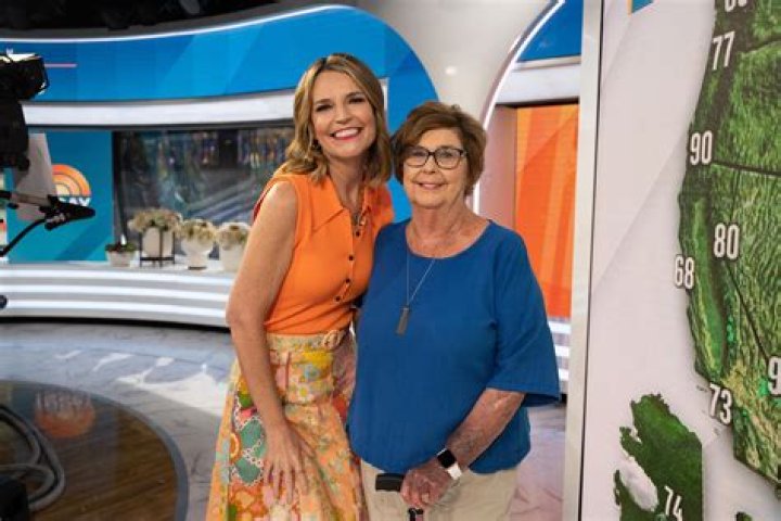 Get the Inside Scoop on Beth Behrs: Exclusive Interviews and News