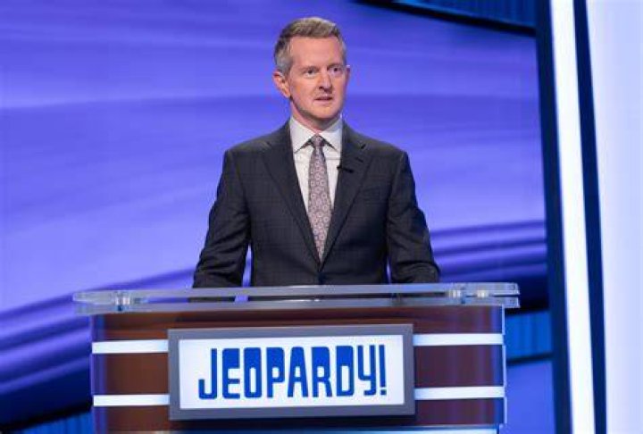 How Much Did Alex Trebek Make Per Episode of Jeopardy?