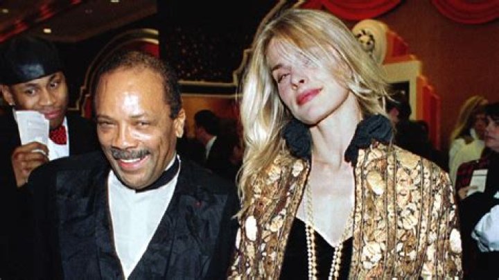 Is Quincy Jones Gay? A Deep Dive into His Life and Relationships
