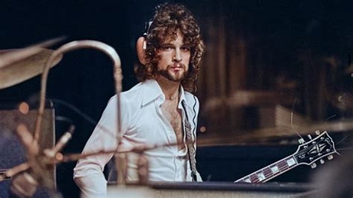 Lindsey Buckingham Children: A Glimpse into the Family Life of the Fleetwood Mac Guitarist