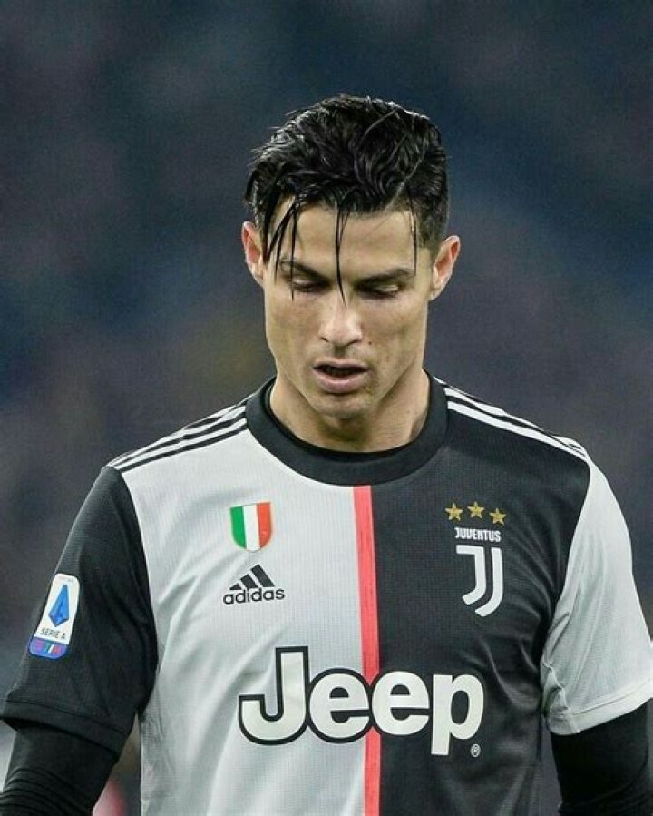 Ronaldo Juventus Hair: A Deep Dive into the Iconic Styles of a Football Legend